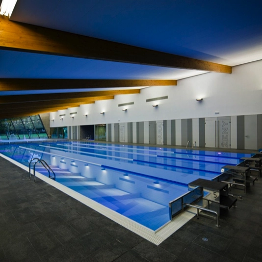 Iluminacion en piscinas